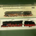 PIKO mozdony --- PIKO BR 01(5) --- vintage mozdony - vasútmodell eredeti dobozában... fotó