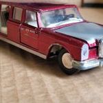 Mercedes-Benz Dinky Toys fotó