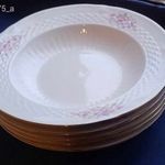 Retró Apulum porcelán dombornyomott, pasztel virágmintás leveses tányér készlet, 22 cm, 5 db. fotó