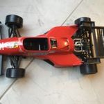 Burago Ferrari 126 C4 versenyautó 1: 24 (1984) fotó
