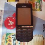 Nokia 320 telefon eladó működik , de gomb hiányos! fotó
