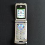 Motorola W375 telefon eladó Gombok nehezen működnek fotó