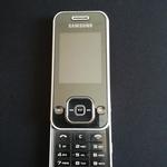 Samsung F250 telefon eladó nem kapcsol be fotó