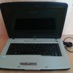 Acer 5715Z laptop eladó hibás , hiányos.Csak a led villan alul! fotó