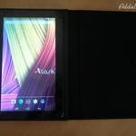 Lark Evolution X4 10.1 tablet fotó