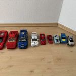 9 db játék kisautó eladó (Ferrari, BMW, Subaru, Trabant stb.) fotó