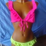 L/XL-es UV színű bikini 86 fotó