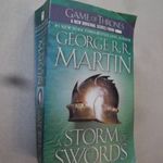 George R.R. Martin: A Storm of Swords - A Song of Ice and Fire III. (*41) fotó