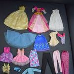 19db-os Barbie babára való vegyes ruha csomag /12/ fotó