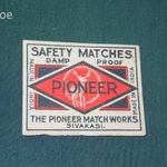 Gyufacímke, 1 db , India, SIVAKASI Match gyufagyár, Pioneer, szarvas, fél rúpia, anna, 1950-60 fotó