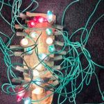 Régi , Retro Karácsonyfaégő , égősor fém csipeszes fotó