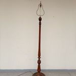 Antik fa állólámpa patinás álló lámpa búra nélkül réz szerelékkel 413 8417 fotó