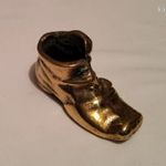 Sárgaréz miniatűr cipő fotó