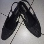 MANGO fekete színű, 39-es méretű balerina jellegű nyitott cipő/szandál (részben gumis pánttal) fotó
