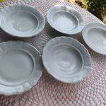 Fehér Zsolnay porcelán tányér eladó! Antik tányér 4 db mély tányér+ 1 db lapos tányér fotó