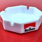 Marlboro cigaretta reklám hamutartó festett üveg hamutál F1 Formula-1 Forma-1 fotó