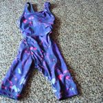SPLITZ lila mintás egyberészes lányka száras versenyúszó fürdőruha kb 10--évesre fotó