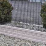 Kerítésrendszer Lábazati elem Kerítésháló Drótkerítés . fotó