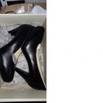 40-es magassarkú fekete női cipő fotó