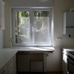 Jó állapotban lévő elemes konyhabútor kis hűtőszekrénnyel együtt fotó