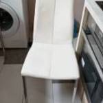 Székesfehérváron 4 drb modern szék eladó!! fotó