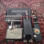 Antik Mignon írógép fotó