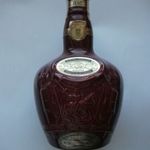 Chivas regal royal salute 21 years old blended scotch whisky porcelán palack 700 ml bordó színű fotó