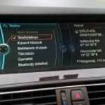 BMW F és G széria navigáció és videólejátszás , menet közben USB-ről fotó