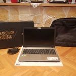 ASUS X541UV laptop táskával fotó