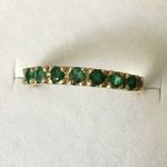 Smaragd drágaköves női aranygyűrű fotó