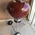 Weber® One-Touch prémium faszenes gömbgrill, 57 cm, bordó fotó