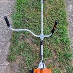 Stihl FS120 benzinmotoros 2 ütemű Fűkasza fotó