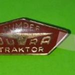 Dumper Dutra Traktor kitűző, jelvény 2, 7 x 1 cm -SZÁLLÍTÁS BÁRMILYEN MÓDON fotó