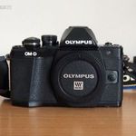 Olympus OM-D E-M10 Mark II - újszerű állapot, kevés expo + extrák fotó