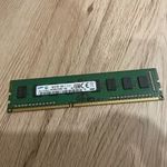 Samsung 4GB DDR3 Memória RAM PC3L-12800U 1600Mhz CL11 fotó