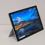 Microsoft Surface Pro 4 Tablet, 12, 3" 2736x1824 , I5-6300U, 8GB DDR3, 256 GB SSD, Win 10, Számla, Ga fotó