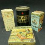 Antik bádog dobozok egyben / Paprika, kakaó, kávé és cigaretta egykori kereskedelmi csomagolásai fotó