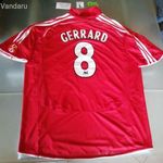 (K95.) Liverpool FC L-es mez. Használt! GERRARD 8 fotó