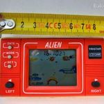 RITKA! MŰKÖDŐ ALIEN TRISTAR LCD GAME, kvarcjáték, régi retro vintage 1980-as évek fotó