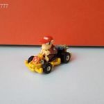 Eredeti Mattel Hot Wheels Nintendo Mario Kart Diddy Kong fém kisautó !! 6cm fotó