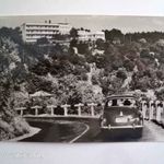 Pécs, Mecsek Fenyves Szálló, 1965. autó, skoda fotó