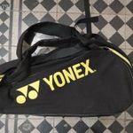 Yonex tenisztáska teniszütő tartó tok fotó