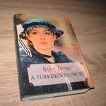 A Türkizköves Gyűrű // Grace Tiffany fotó