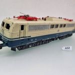 A32 H0 1: 87 Lima BR E 151-165-6 DB vasútmodell villanymozdony – üzemképes, sérült áramszedő fotó