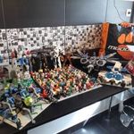 Lego 10 kg + gyüjtemèny + 225 figura fotó