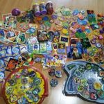 Pokémon Tazok kártyák Beyblade CheetosLays Chipses dolgok nagy pakk fotó