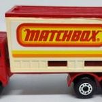 Matchbox No42 Mercedes Conatiner Truck "MATCHBOX logós konténer" teherautó fotó