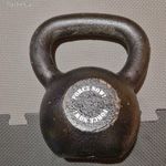 Force now! Öntöttvas kettlebell 16 kg fotó