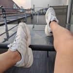 Adidas Falcon ferfi Sneakers Feher, kituno allapotu 43-as fotó