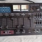 Q-tek DC-500 4 csatornás DJ mixer fotó